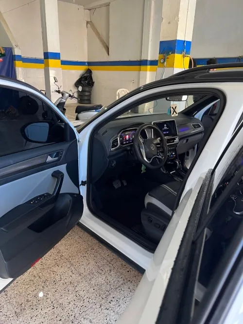 Volkswagen T-Roc 2025 R- Line Edition 