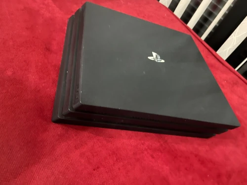 PS4 PRO