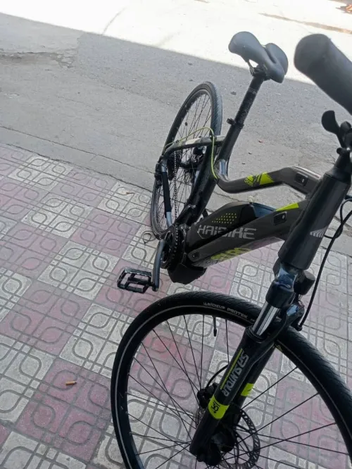 Vélo électrique between 28 moteur Yamaha
