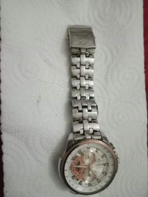 Montre Casio Edifice EF-S590D1BVUE Chronographe  Boîtier acier  cadran squelette Avec boîte + Très bon état !
