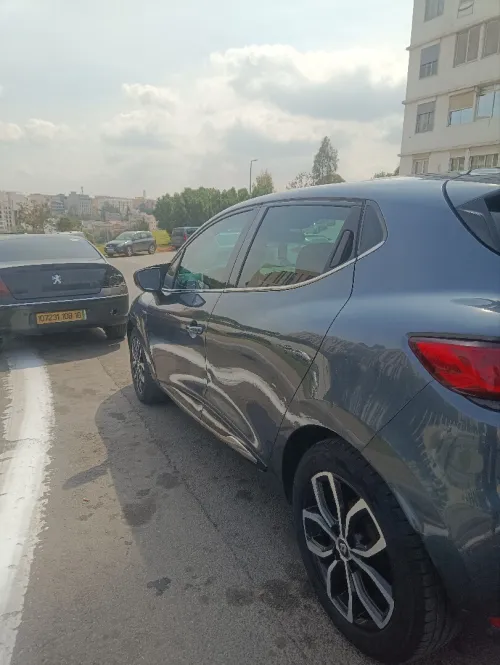 Renault Clio 4 2019 Limited 2