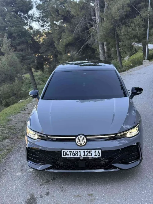 Volkswagen Golf 8 2025 R Black Edition 