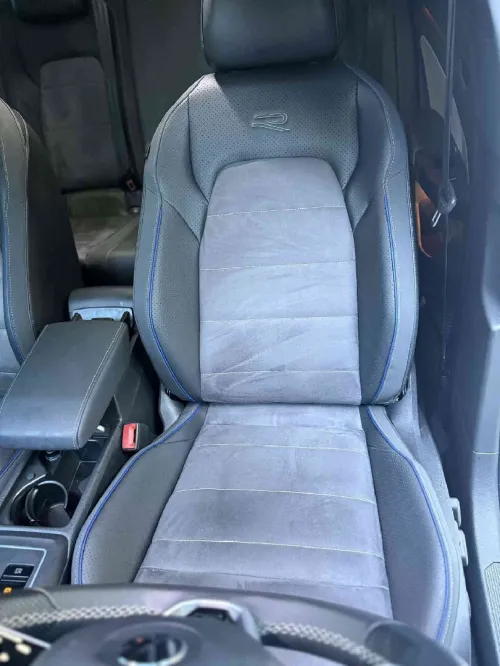 Volkswagen Golf 8 2025 R Black Edition 