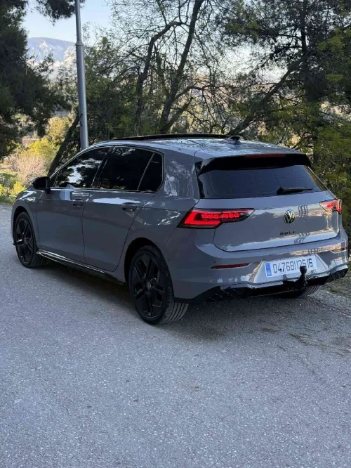 Volkswagen Golf 8 2025 R Black Edition 