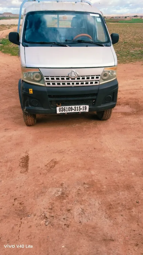 Chana Q20 2015 Simple cabine