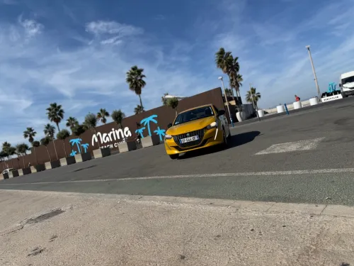 Peugeot 208 2023 