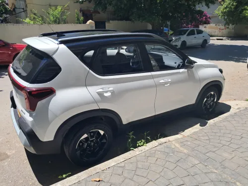 Kia Sonet  2025 Full options