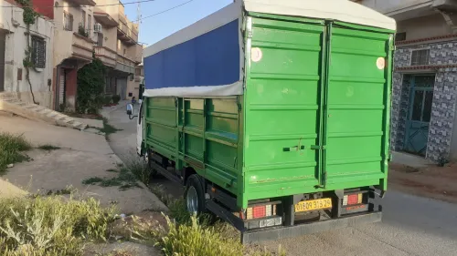 Isuzu npr 2013
