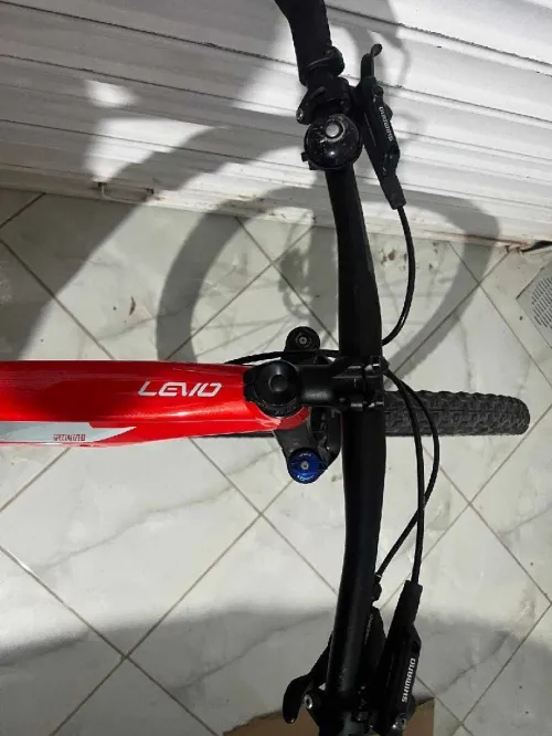 Levo spécialized