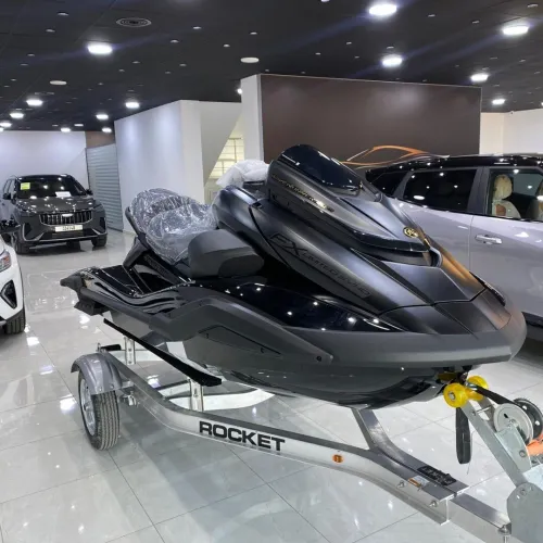 Jet ski