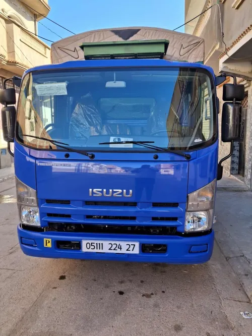 Isuzu Isuzu Npr 2024