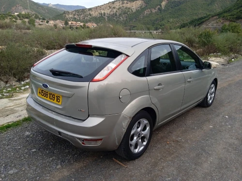 Ford Focus 5 portes 2009 Focus 5 portes
