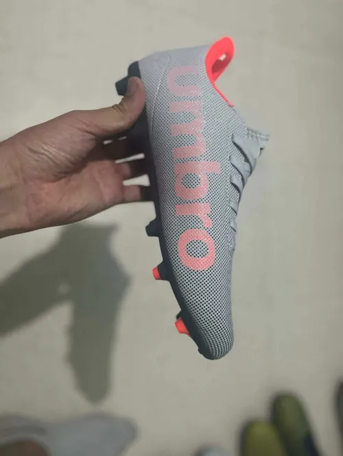Soulier umbro original