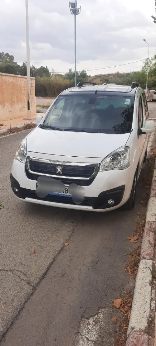 Peugeot Partner 2018 Tepee