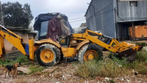 TRACTER JCB 2010