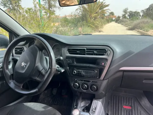Peugeot 301 2015 Active