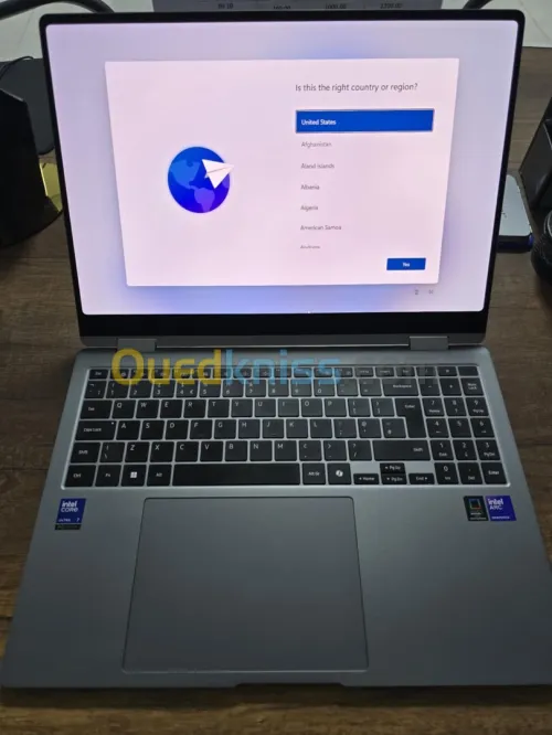 Samsung Galaxy Book5 Pro 360 Ultra 7 256V 16Go 512Go SSD 16" AMOLED 120Hz Intel Arc 140V GPU (8Go)