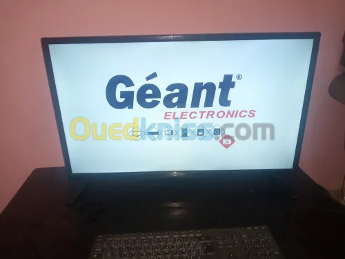 Télévision Géant 32 SIMPLE SLIM