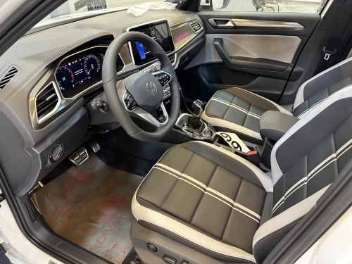 Volkswagen T-Roc 2025 R-Line 