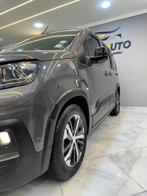 Peugeot Partner 2022 Refter