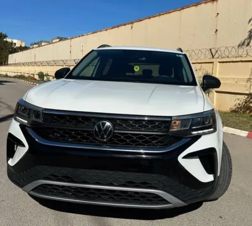 VW TAOS 2023 - Disponible à la location chez CARWISE 