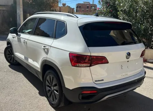 VW TAOS 2023 - Disponible à la location chez CARWISE 