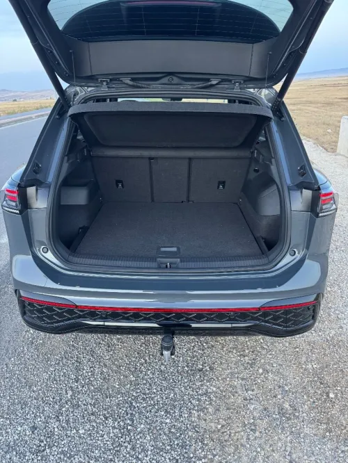 Volkswagen Tiguan 2025 Gris dauphin