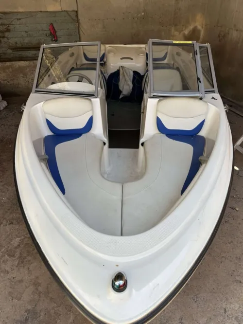 Glisseur 5m50 bayliner 135