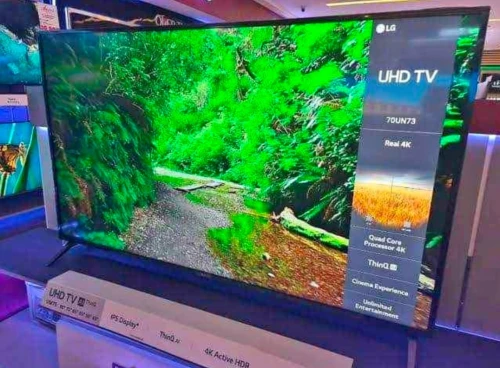 Télévision LG 55pouce Ut 80
