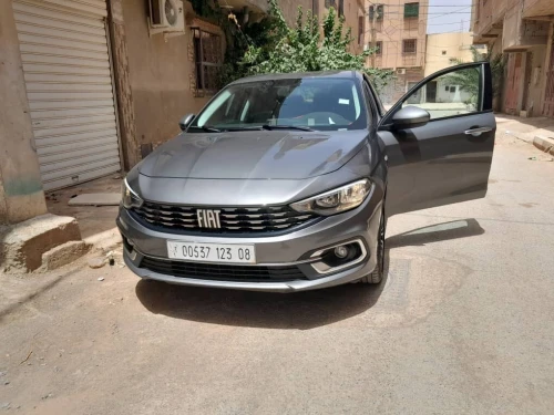Fiat tipo 2023 