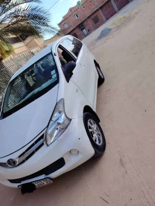 Toyota Avenza 2013 Avenza