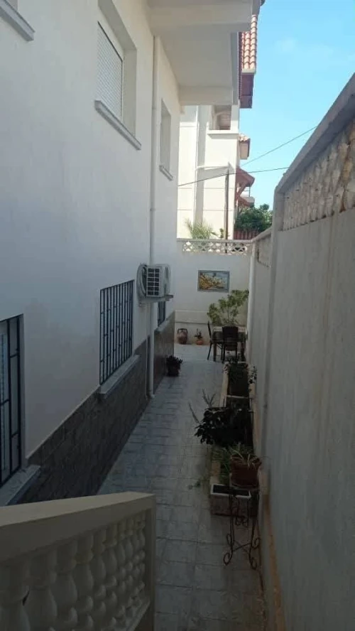 Location vacances Appartement Niveau de villa F3 Skikda Filfla