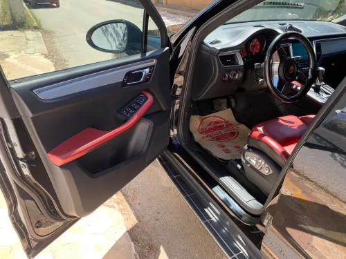 Porsche Macan 2018 GTS
