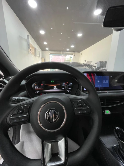 MG MG5 2025 MG5 Luxury Edition