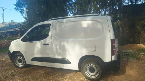 Fiat Doblo 2024 Itali