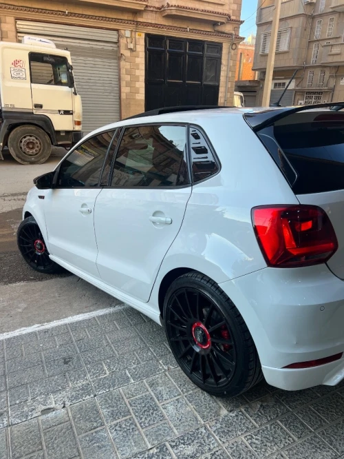 Volkswagen Polo 2016 