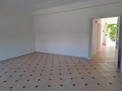 Location Appartement Niveau de villa F4 Alger Hydra
