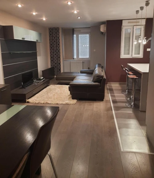 Location Appartement F4 Alger Hydra