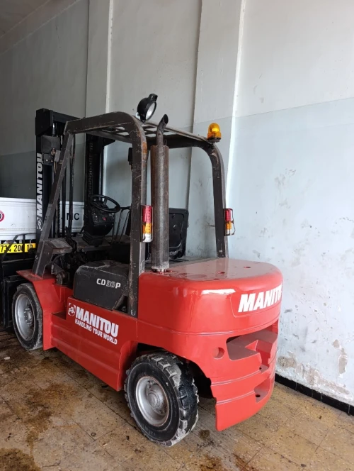 Manitou 3 t 2008