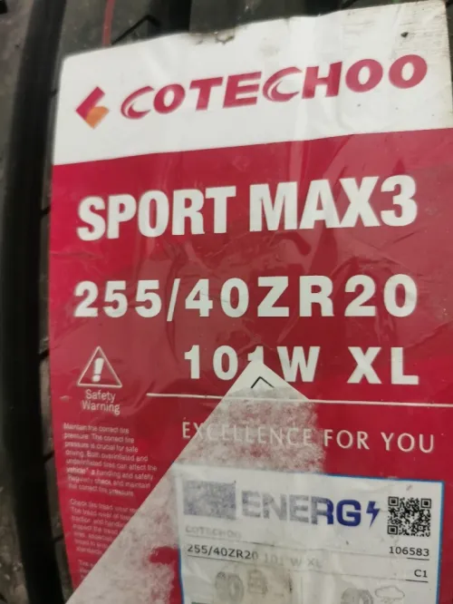 Pneu 255'40'20