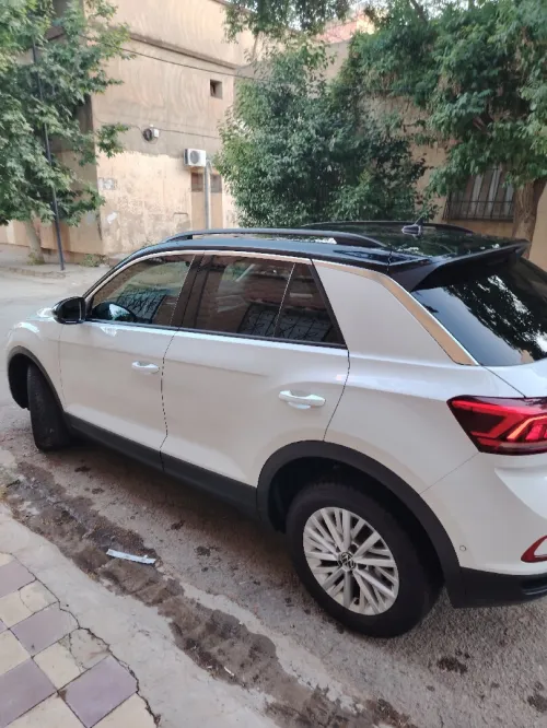 Volkswagen T-Roc 2023 