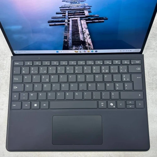 Surface Pro for Business 11th Ed - Copilot+PC 13 pouce 120Hz Tactile 3K Ultra 5 236V 16 Go LPDDR5X 256 Go SSD