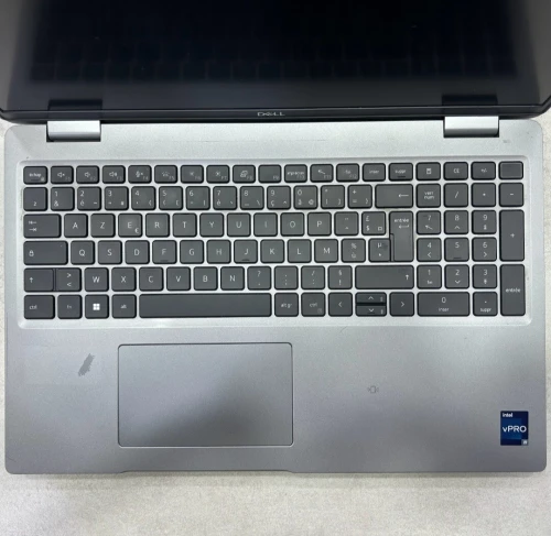 Dell Precision 3571 (Workstation) 15,6" i9-12 32 Go DDR5 512 Go SSD NVMe NVIDIA Quadro T600
