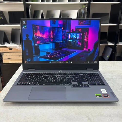 Lenovo LOQ Neuf jamais utilisé 15,6 144Hz Ryzen 7 250W 16 Go DDR5 512 Go SSD NVMe NVIDIA GeForce RTX 5050 Laptop GPU 8 Go GDDR7 + AMD NPU