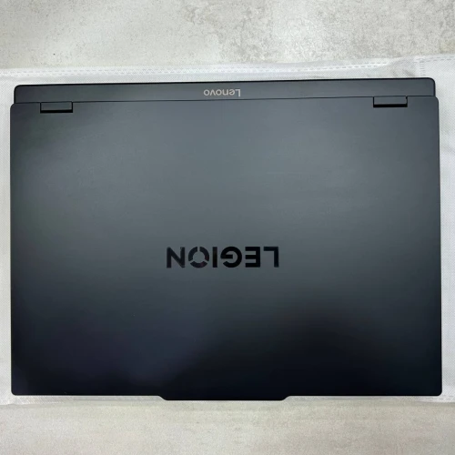 Lenovo Legion 5 15IRX10 Gaming 15.3 pouce 165Hz i7 13650HX 32Go DDR5 512Go SSD NVMe RTX 5070 Laptop GPU 8Go GDDR7