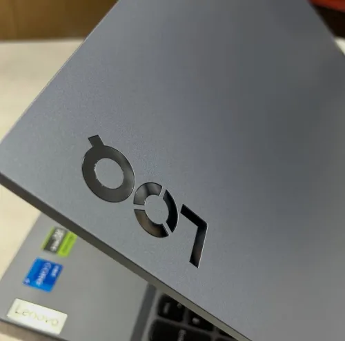 Lenovo LOQ 15 15,6 144Hz RTX 4050 6 Go GDDR6 512 Go SSD NVMe i5-12600HX 16 Go de RAM DDR5 sous emballage