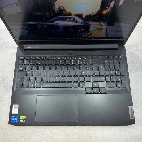 Lenovo IdeaPad Gaming 3 15,6 pouce i5-11300H  16 Go DDR4 512 Go SSD RTX 3050
