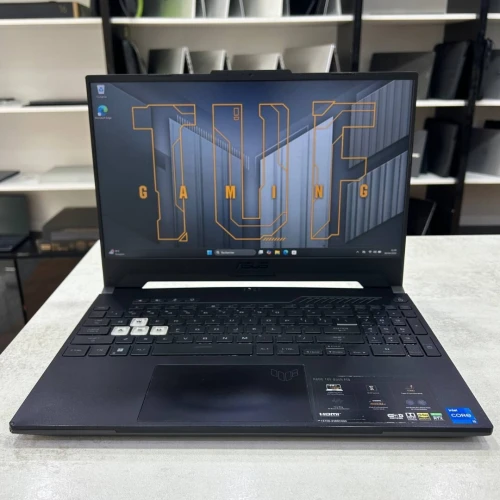 Asus TUF Gaming F15 15,6 pouce 144Hz i5-12450H 16 Go DDR5 512 Go SSD RTX 3050 (4 Go GDDR6 dédiée)