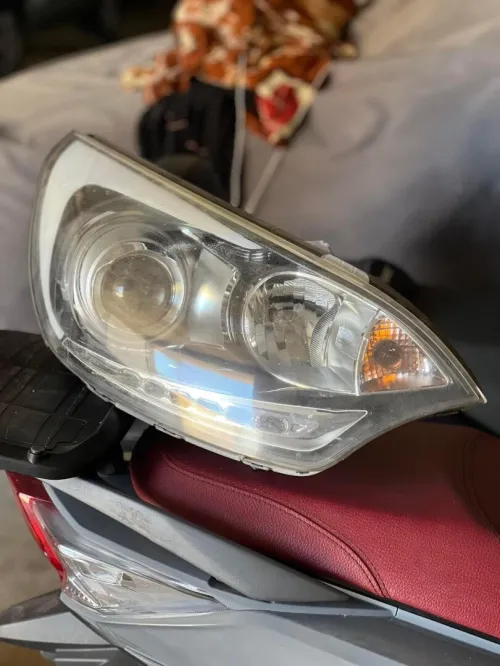 Phare Kia Rio 2014 côté droit