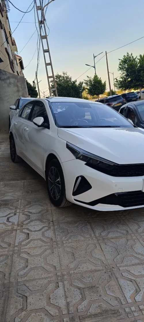 Kia K3 luxury tout option 2025 Luxury